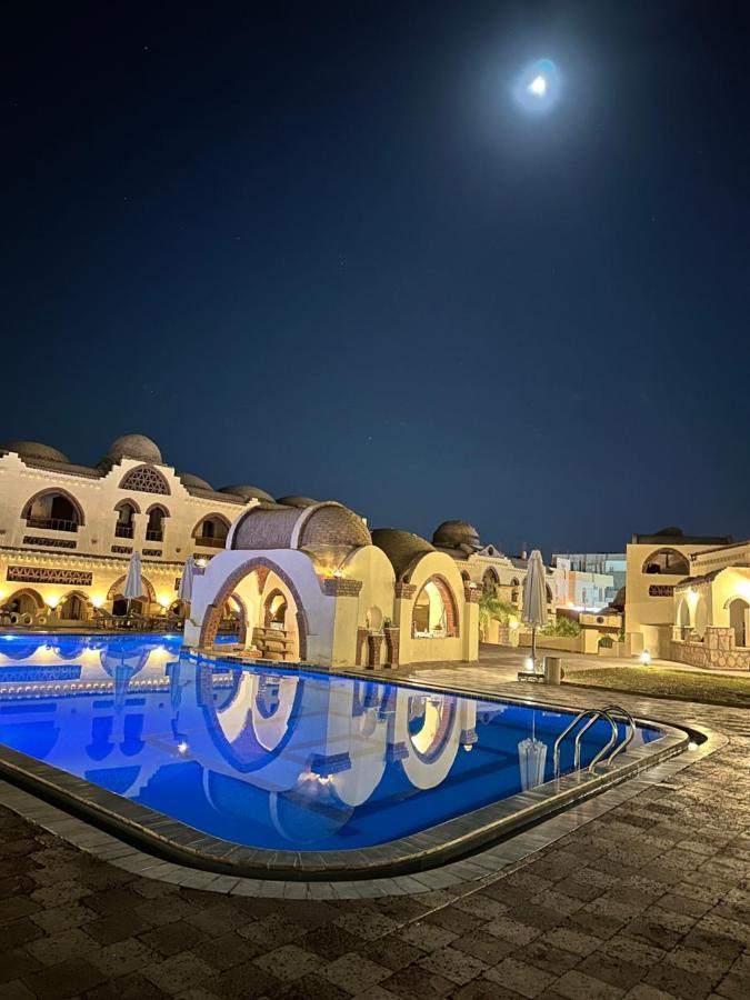 Elphardous Oasis Hotel Luxor Eksteriør billede