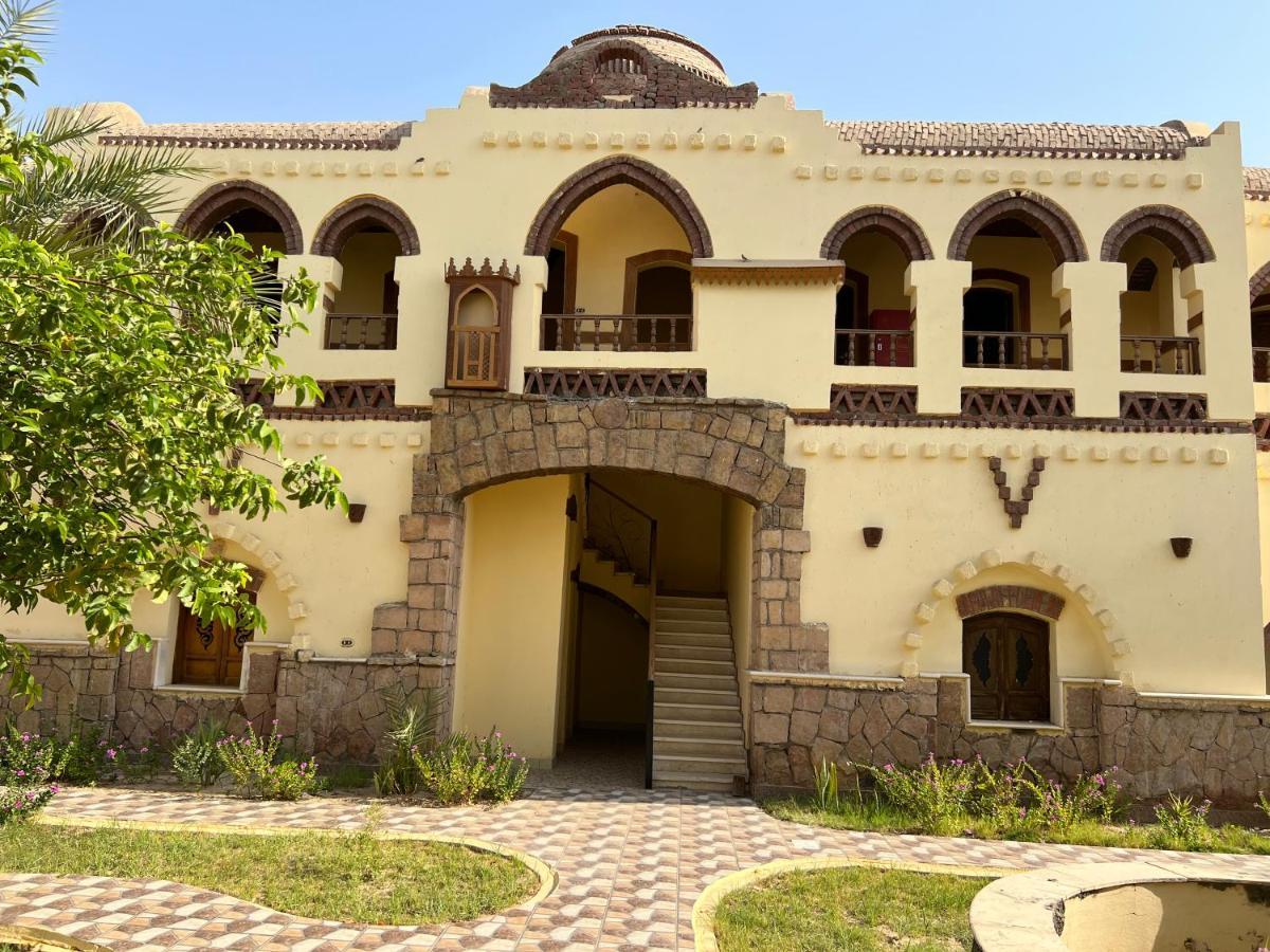 Elphardous Oasis Hotel Luxor Eksteriør billede